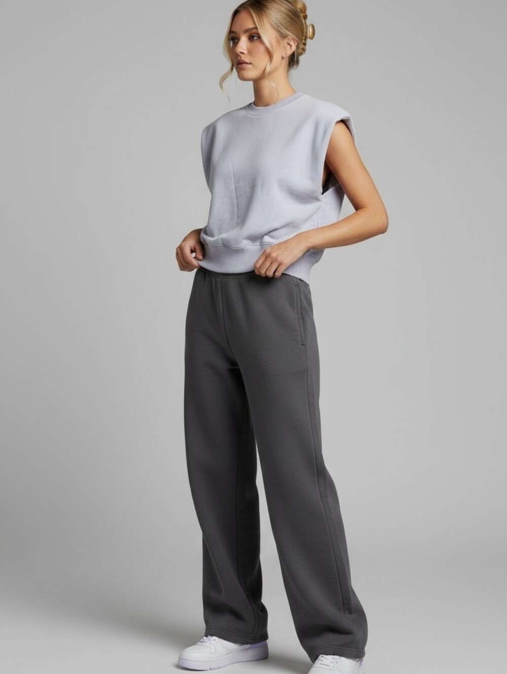 Aritzia Wilfred Free Terry Fleece Sleeveless Sweatshirt.P2P 20 L 21